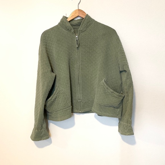 Woolrich Jackets & Blazers - Woolrich Olive Green Quilted Zip Up Jacket